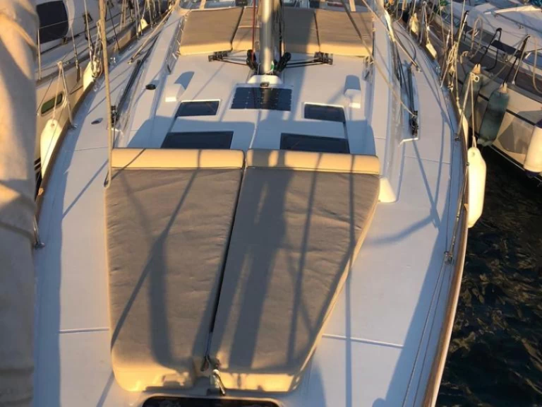 Alquiler de Bénéteau Oceanis 45 en San Miguel De Abona