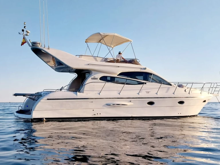 Alquiler de Yate de lujo, con o sin patrón Doqueve Marbella