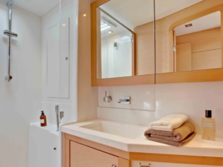 Alquiler de Lagoon Lagoon 450 F en Portofino