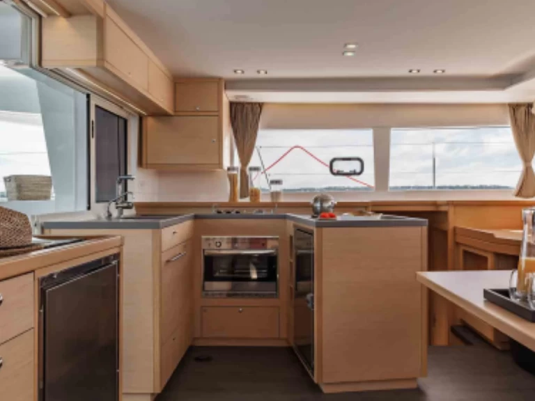 Alquiler Catamarán en Portofino - Lagoon Lagoon 450 F