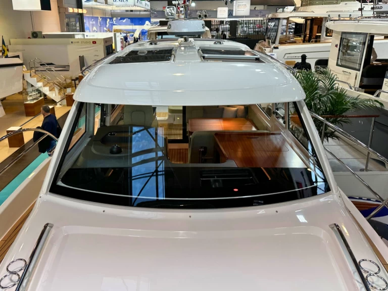 Alquiler Split - Nimbus Nimbus 305 Coupe en SamBoat