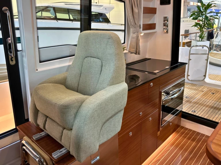 Alquiler Split - Nimbus Nimbus 305 Coupe en SamBoat