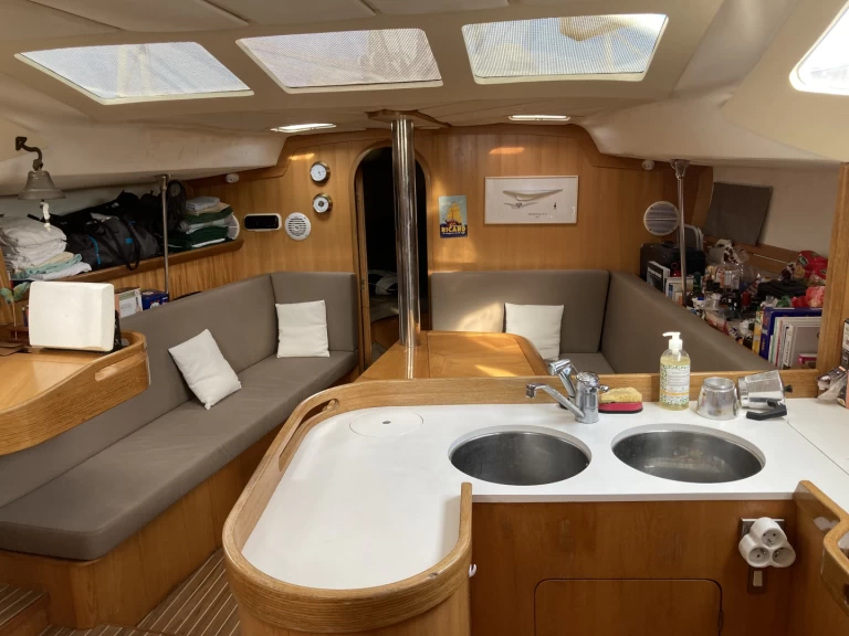 Alquiler Arzal - Kirie Feeling 416 en SamBoat