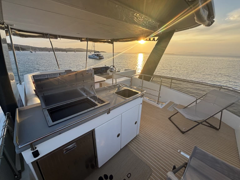 Alquiler Hyères - Leopard Leopard 43 Powercat en SamBoat