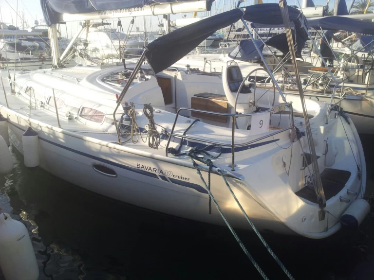Alquiler de embarcaciones Bavaria Bavaria 40 Cruiser enPalma de Mallorca en Samboat