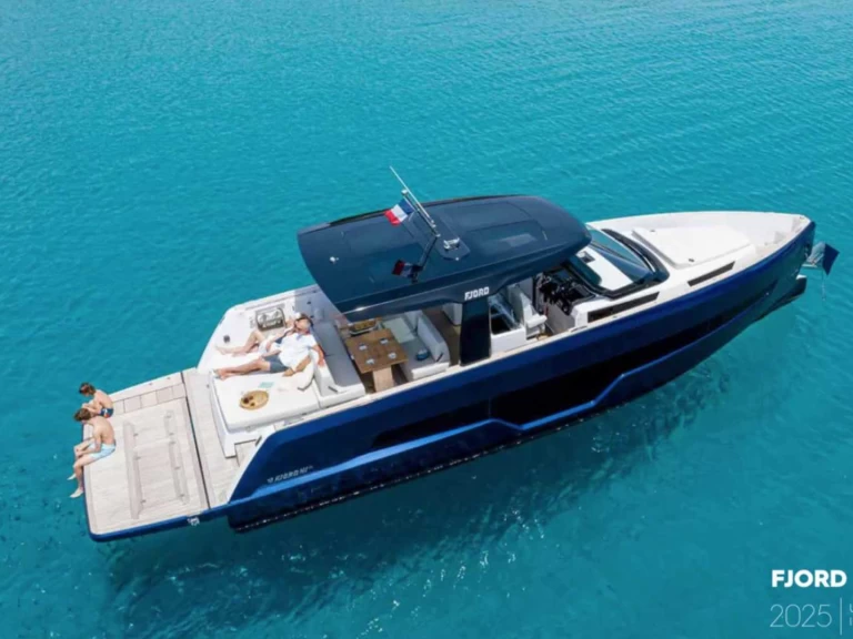 Alquiler de embarcaciones Fjord 41XL enMarina Botafoch en Samboat