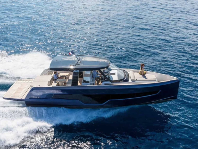 Alquiler Lancha Fjord con o sin  título de navegación