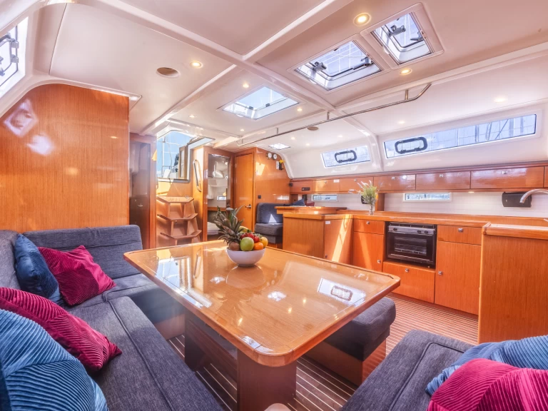 Alquiler Velero Bavaria con o sin  título de navegación