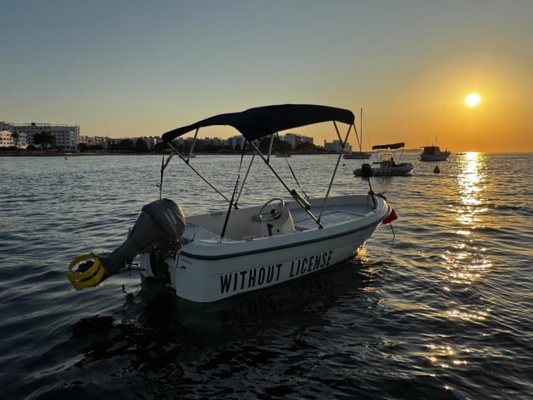 Alquiler de Quicksilver 410 Fish Consola en Sant Antoni de Portmany