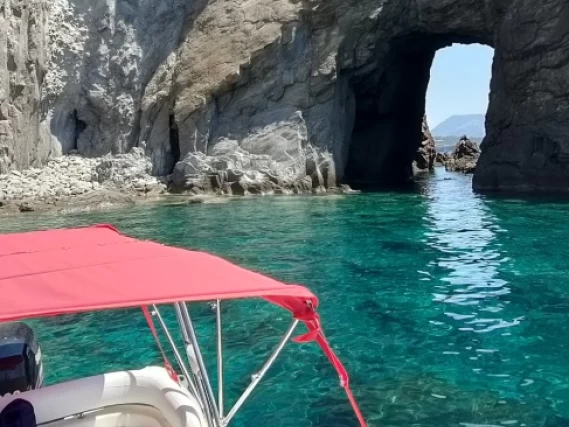 Alquiler de Bsc BSC 65 en Milazzo