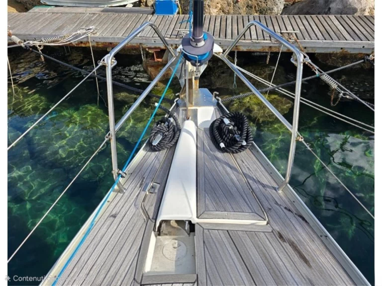 Alquiler de Velero, con o sin patrón Dufour Carrara