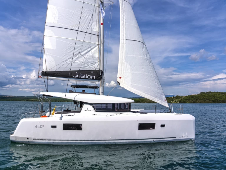 Catamarán para alquilar Skradin al mejor precio