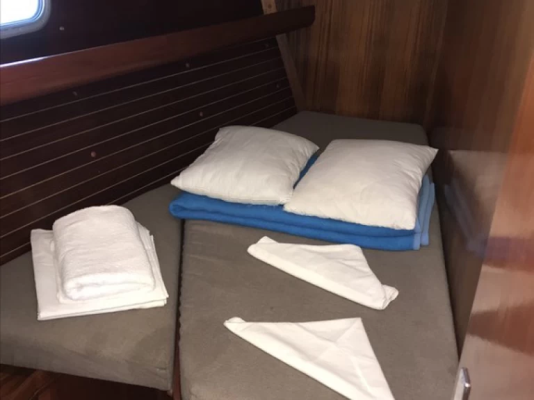 Alquiler de Elan Elan 45 en Vlycho