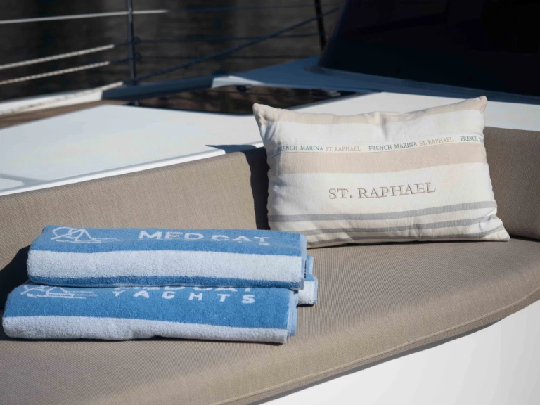 Alquiler de barcos Sitges barato de Bali 5.4