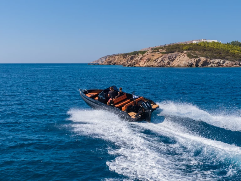 Alquiler de embarcaciones  Iron 707 enPórto Chéli en Samboat