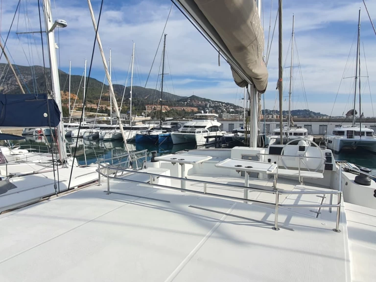 Catamarán para alquilar Sitges al mejor precio