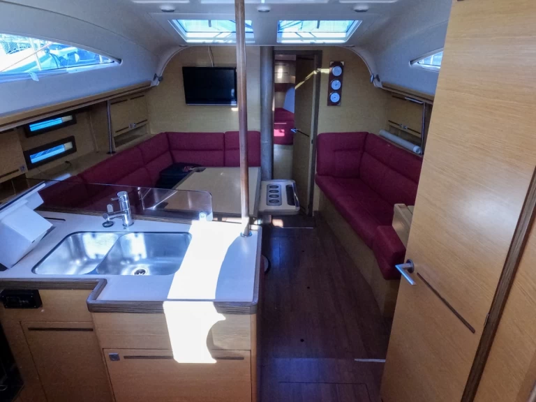 Alquiler Velero en Izola - Elan Impression 394