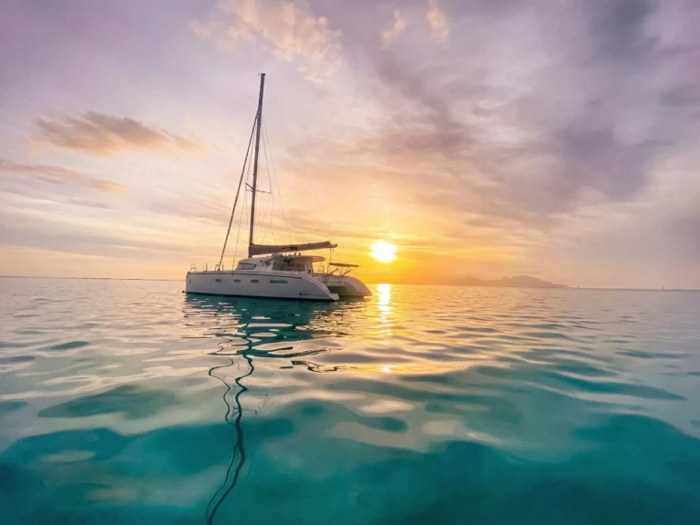 Alquiler Catamarán Lagoon con o sin  título de navegación