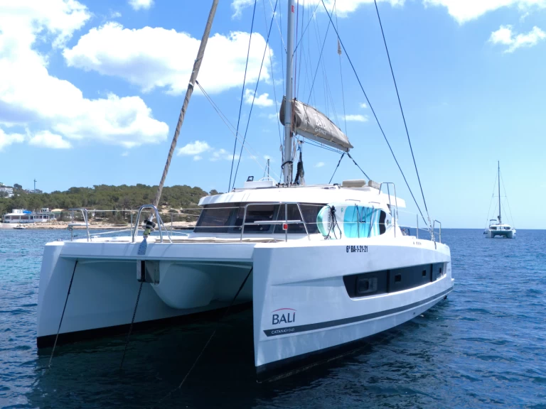 Alquiler de embarcaciones Bali Bali Catspace Voile enIbiza (Ciudad) en Samboat