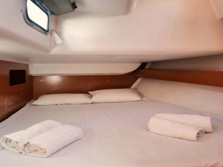 Alquiler Velero Bénéteau con o sin  título de navegación