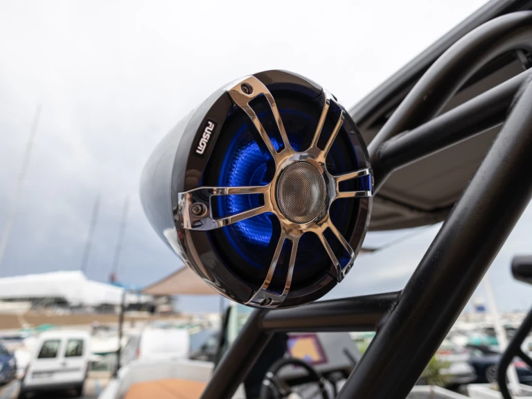 Alquiler de embarcaciones Saxdor Saxdor 200  enIbiza (Ciudad) en Samboat