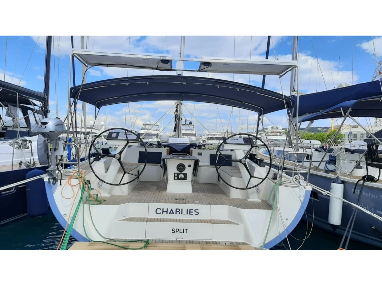 Velero para alquilar Trogir al mejor precio