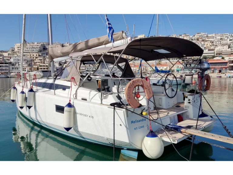 Alquiler El Pireo - Jeanneau Sun Odyssey 410 en SamBoat