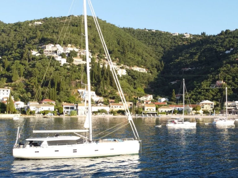 Velero para alquilar Gouviá al mejor precio