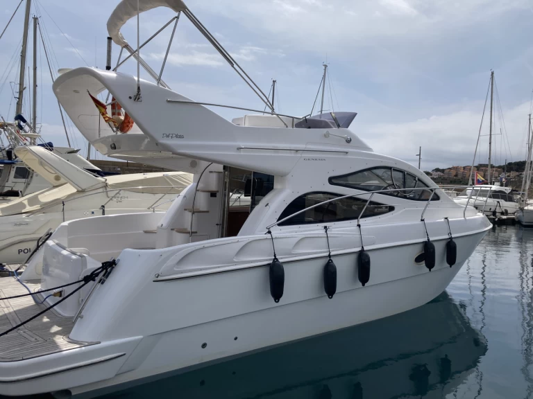 Alquiler de Genesis Del plata  en Badia de Cadaqués