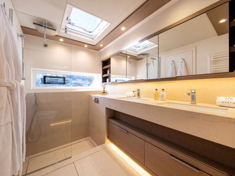 Lagoon Lagoon Seventy 8 de alquiler a Palma de Mallorca