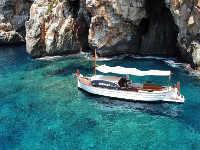 Alquiler de embarcaciones Capeador llaut menorquin enMahón en Samboat