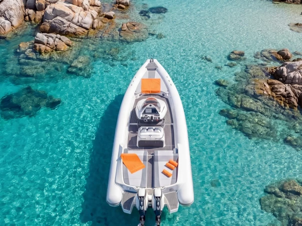 Alquiler de Lancha, con o sin patrón Panamera Marina di Portisco