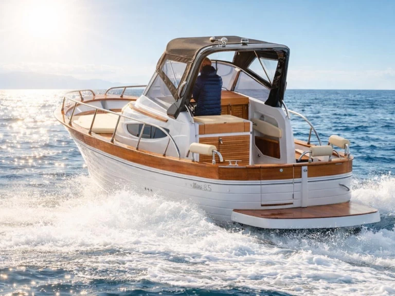 Lancha para alquilar Capri al mejor precio