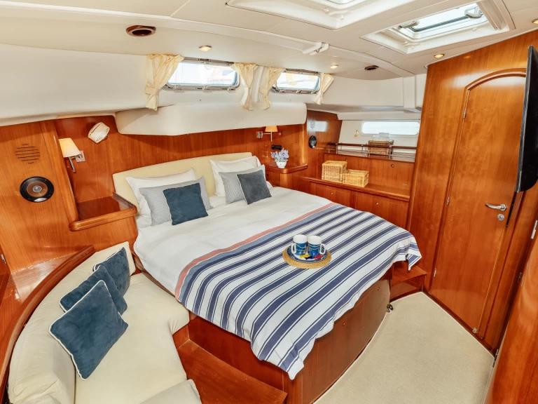 Alquiler de embarcaciones Bénéteau Beneteau 57 enSplit en Samboat