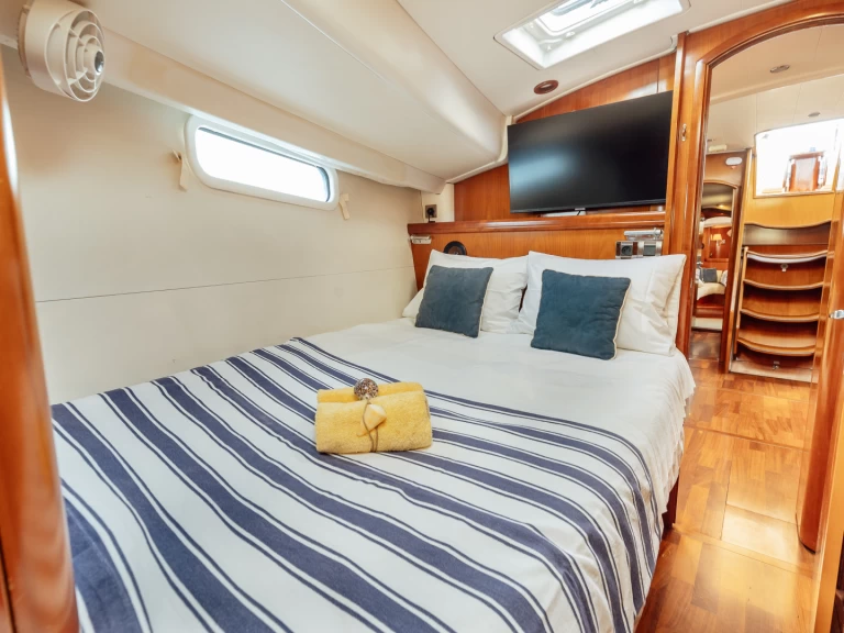 Velero para alquilar Split al mejor precio