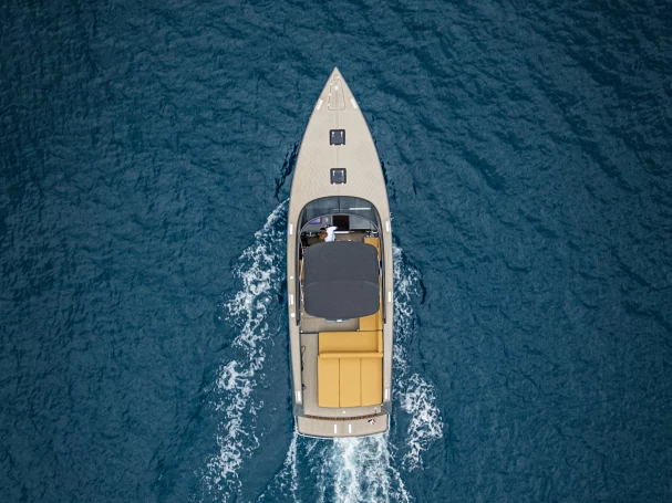 Alquiler de embarcaciones VanDutch VanDutch 40 enCannes en Samboat