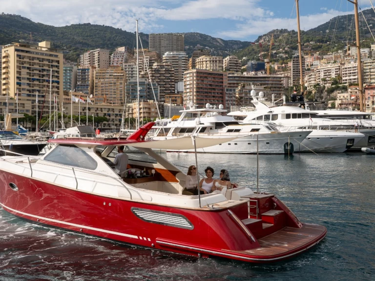 Gagliotta Lobster 35  de alquiler a Golfe-Juan