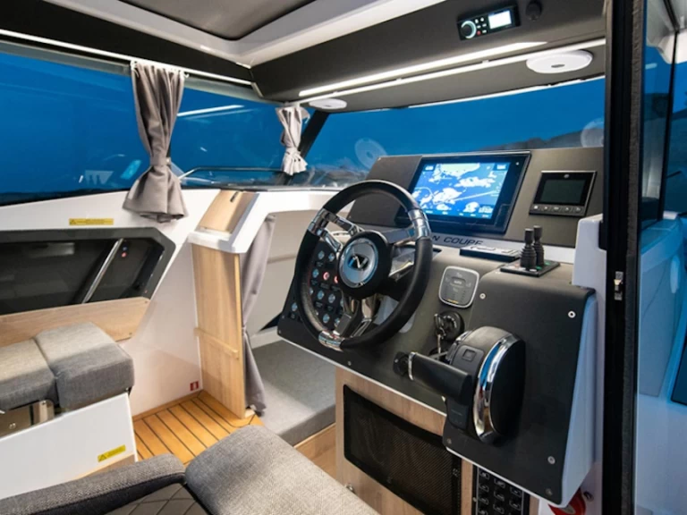 Alquiler Eleusis - Nordkapp Nordkapp Coupe 905 en SamBoat