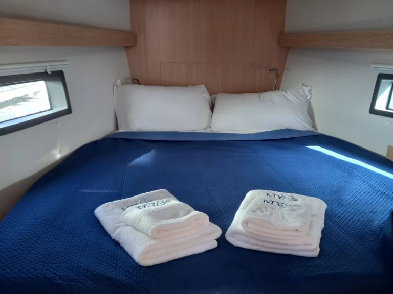 Alquiler de barcos Cecina barato de Bavaria C42