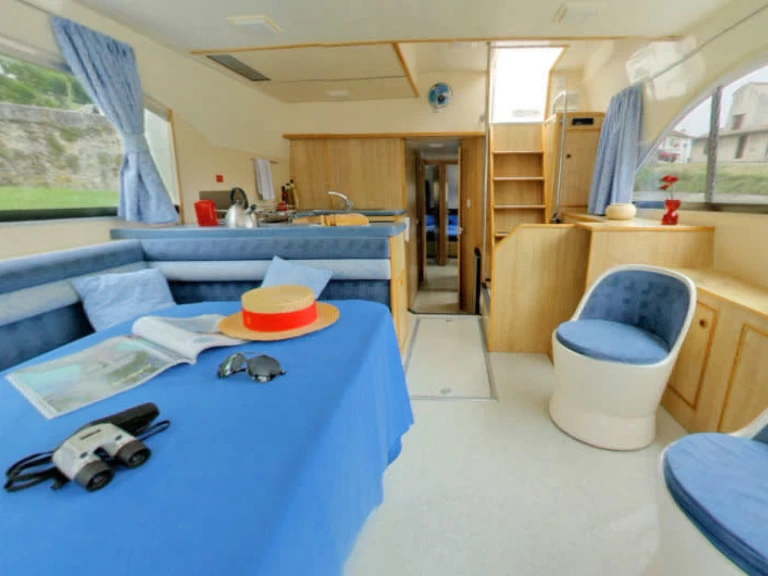 Alquiler Lancha en Homps - Le Boat Salsa A