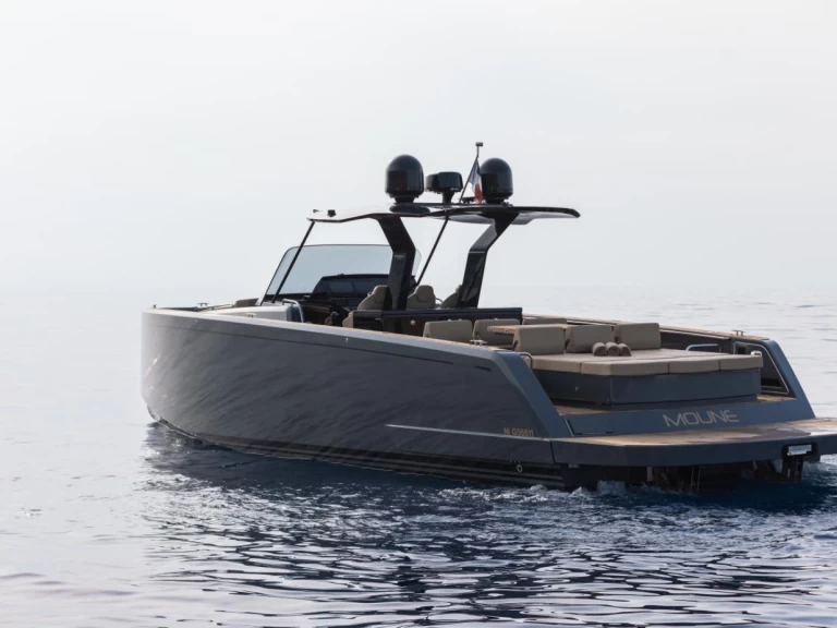 Pardo Yachts Pardo 43 de alquiler a Beaulieu-sur-Mer