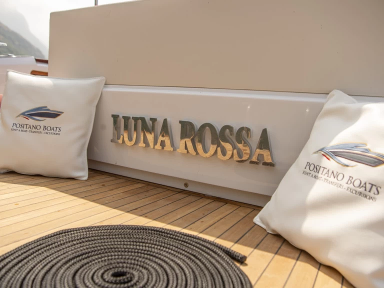 Alquiler de italyure 38 Ft en Positano