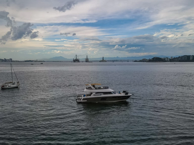 Alquiler de barcos Rio de Janeiro (state) barato de 60 flybridge