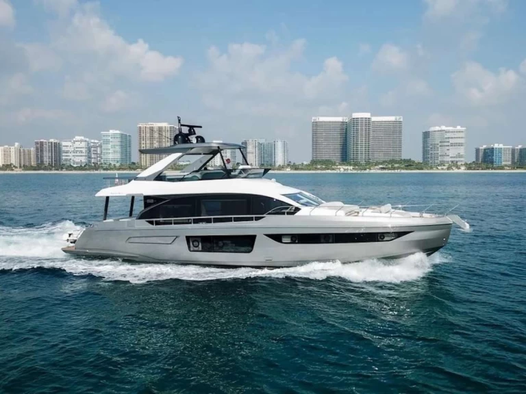Alquiler Yate de lujo en Miami - Azimut Spysea