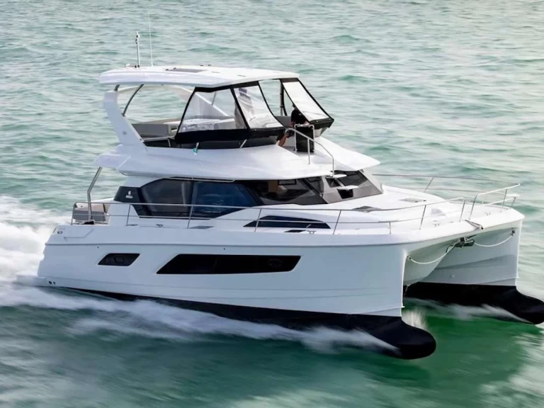 Alquiler de Yate de lujo, con o sin patrón Aquila Nassau