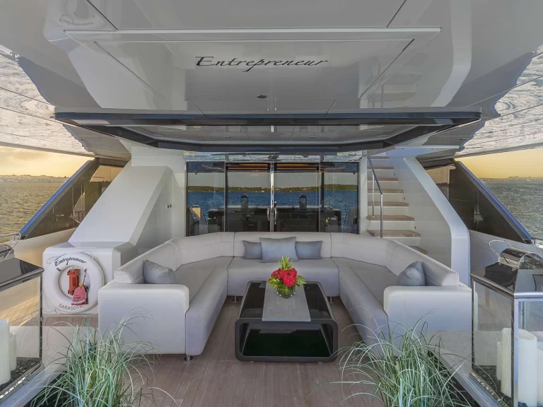 Alquiler de embarcaciones Ocean alexander ENTREPRENEUR enBahamas en Samboat