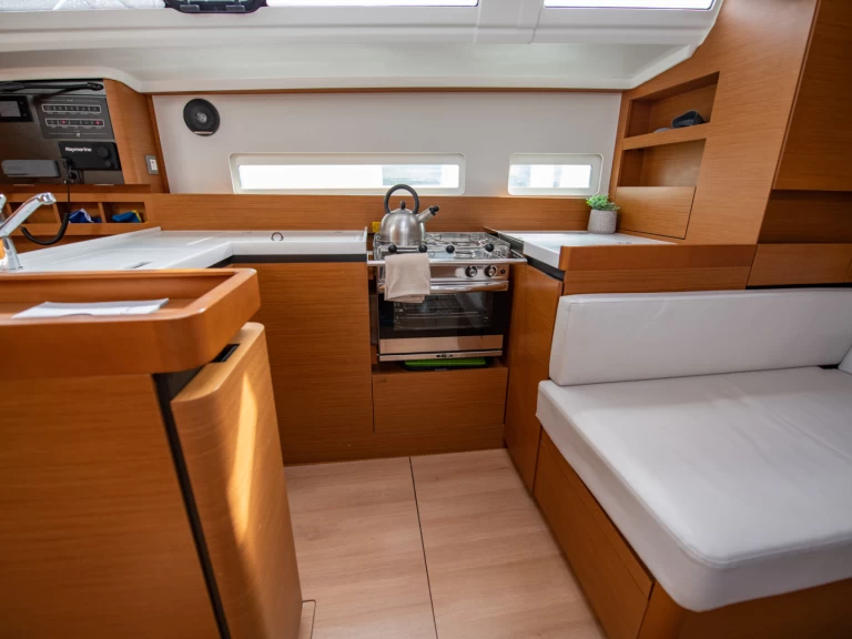 Alquiler de barcos Neo Klima barato de Sun Odyssey 410