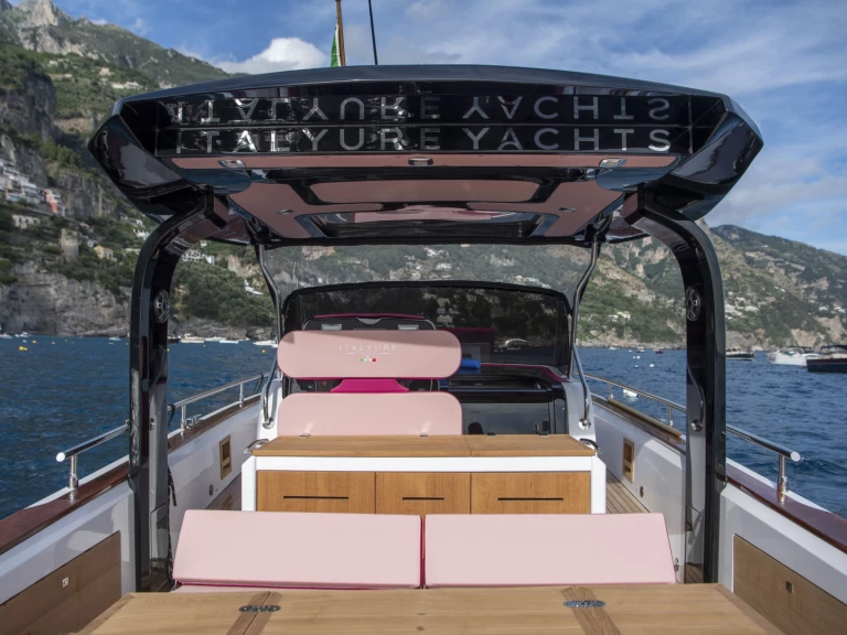 Alquiler de italyure 38 Ft en Positano