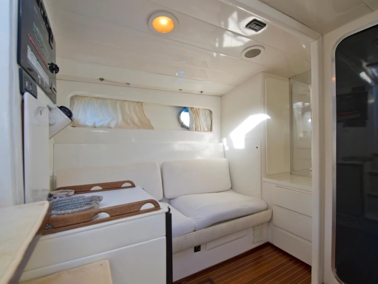 Alquiler de embarcaciones Baia 40 FT enPositano en Samboat