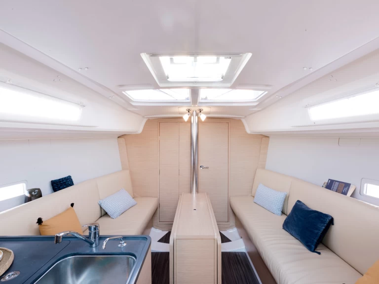 Velero para alquilar Capo d'Orlando al mejor precio